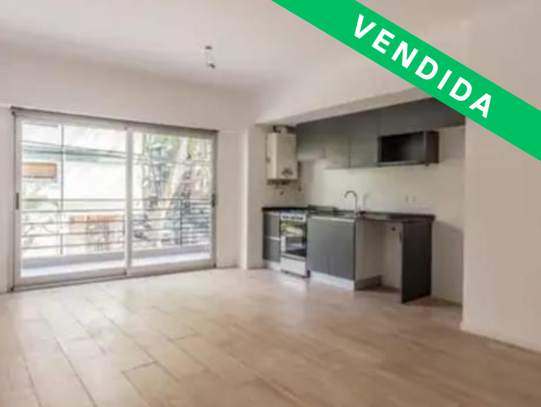 Copia de Post de Instagram Venta de Casa para Inmobiliaria Fotográfico Blanco (300 x 300 px) (1080 x 1080 px) (1080 x 1080 px) (1080 x 1080 px) (10) 2