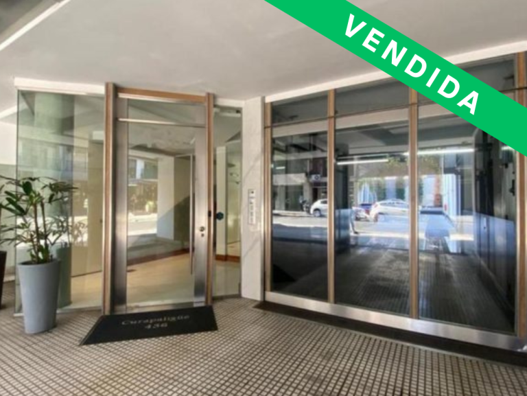 Copia de Post de Instagram Venta de Casa para Inmobiliaria Fotográfico Blanco (300 x 300 px) (1080 x 1080 px) (1080 x 1080 px) (1080 x 1080 px) (10) 2